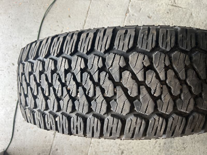 LT 275/65/20 FIRESTONE DESTINATION X/T