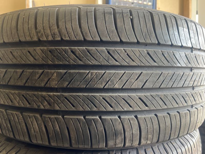 265/40/22 KUMHO CRUGEN HP71