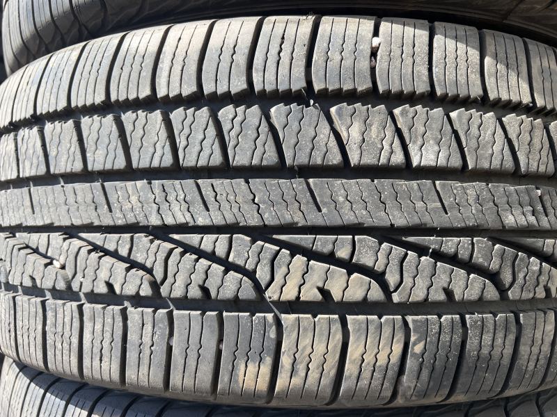 235/45/19 GOODYEAR ASSURANCE WEATHER READY 