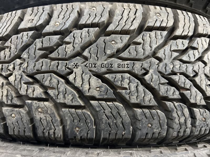 LT 225/75/16 NOKIAN HAKKAPELIITTA LT3