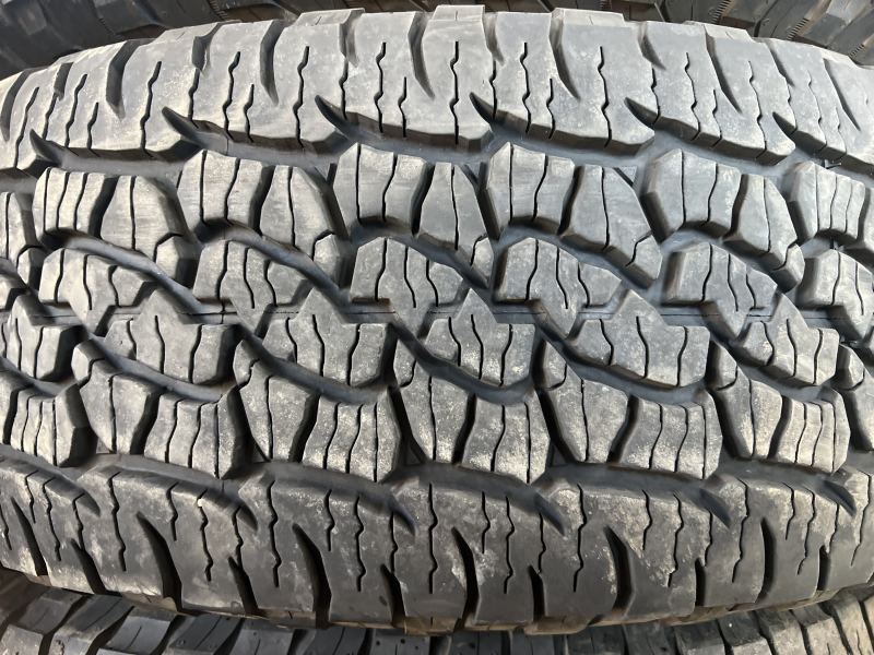 265/65/18 BFGOODRICH TRAIL TERRAIN T/A