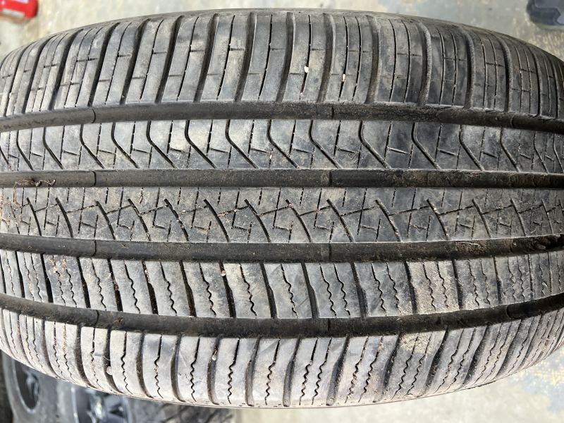 285/40/21 PIRELLI SCORPION ZERO ALL SEASON 