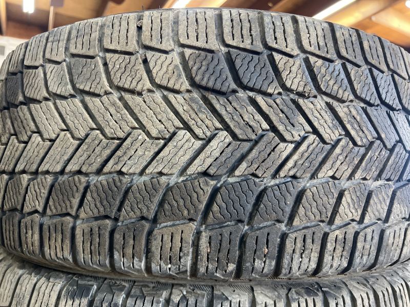 245/45/19 MICHELIN X-ICE SNOW