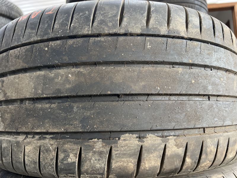 275/40/19 MICHELIN PILOT SPORT 4 S