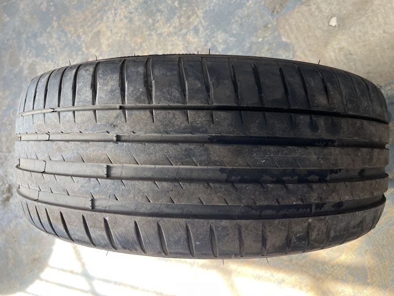 245/45/19 MICHELIN PILOT SPORT 4