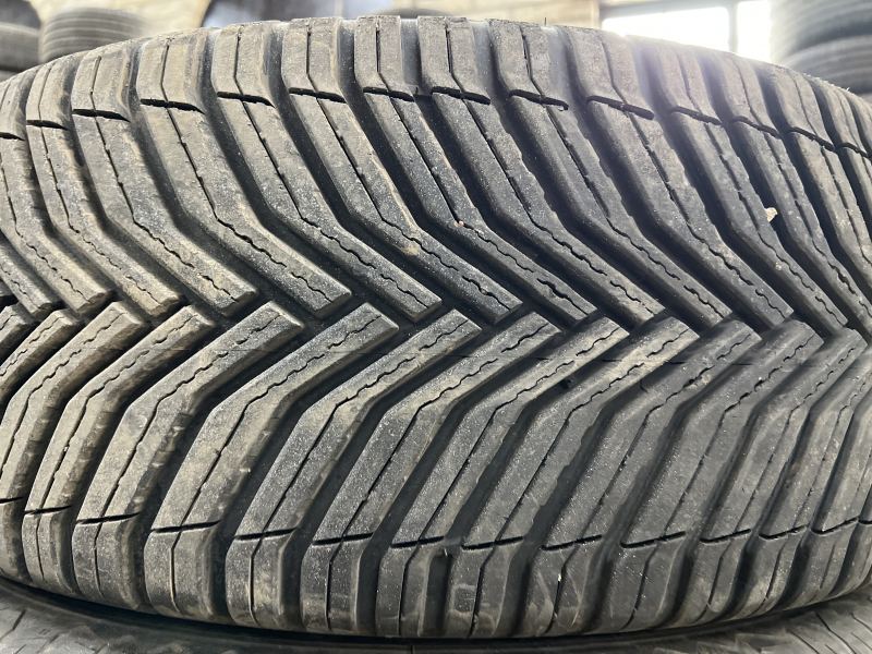 245/55/18 MICHELIN CROSS CLIMATE2