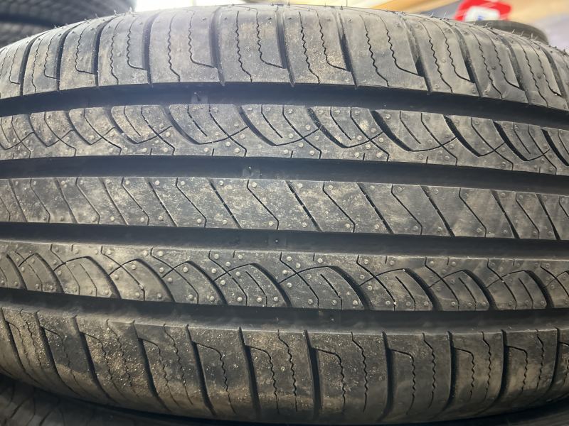225/60/17 MULTI MILE MATRIX TOUR RS2 