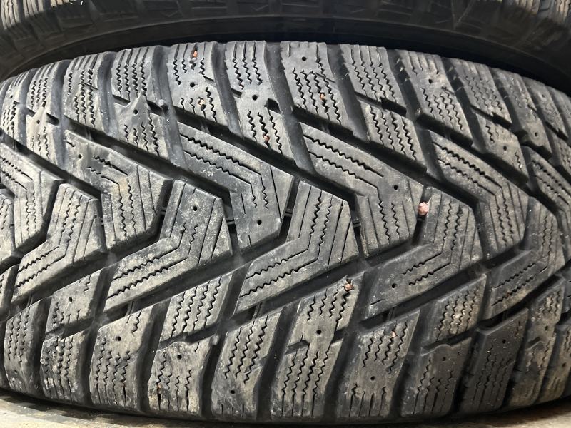 245/60/18 HANKOOK WINTER I PIKE X