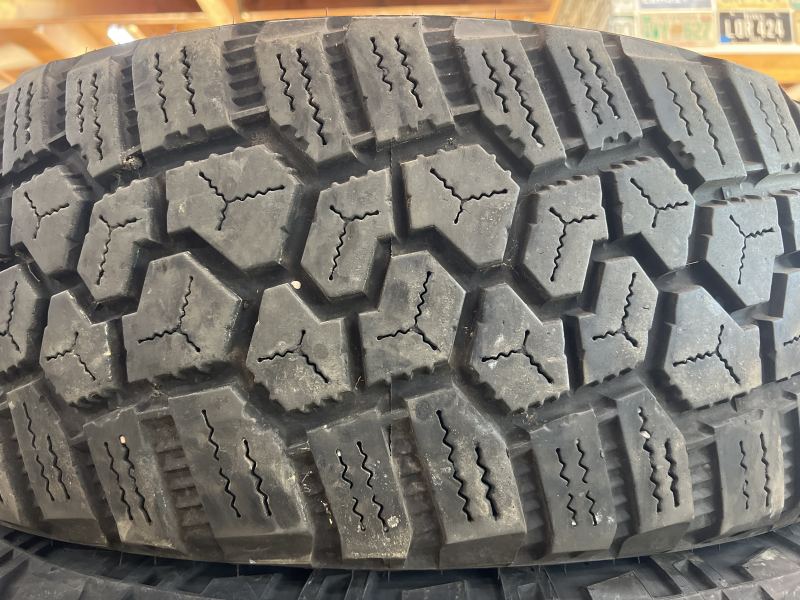 275/60/20 COOPER DISCOVERER RUGGED TREK 