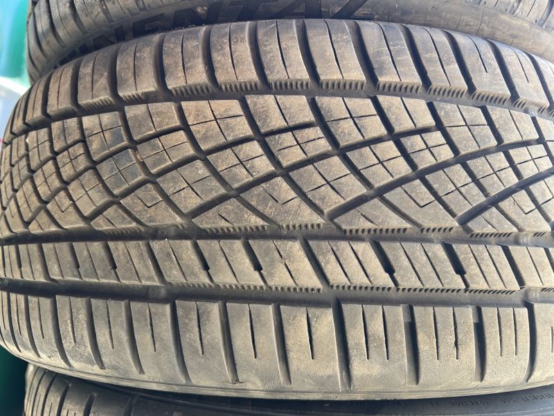 215/40/18 CONTINENTAL EXTREME CONTACT DWS06 PLUS