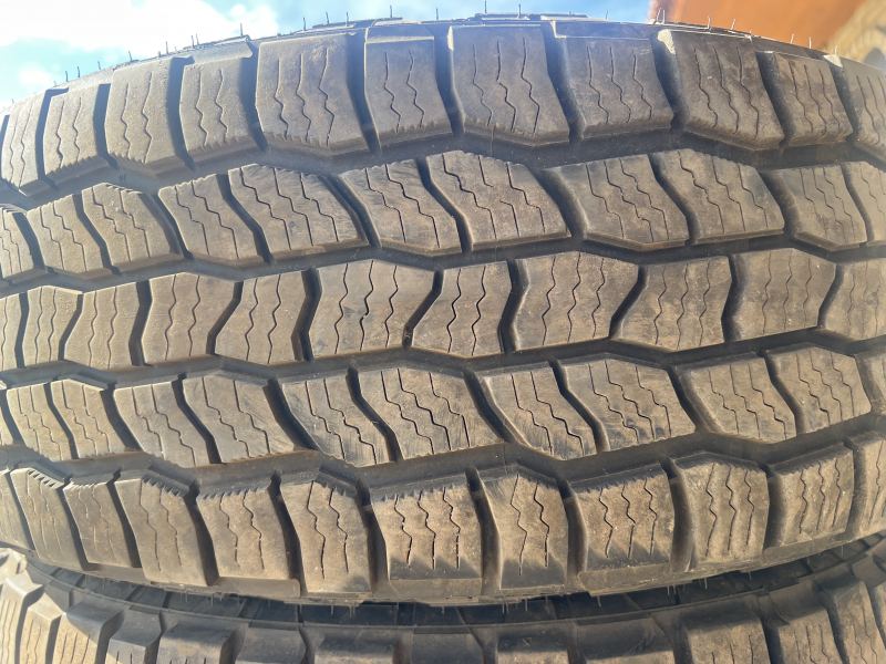 265/70/17 COOPER DISCOVERER AT4 4S 