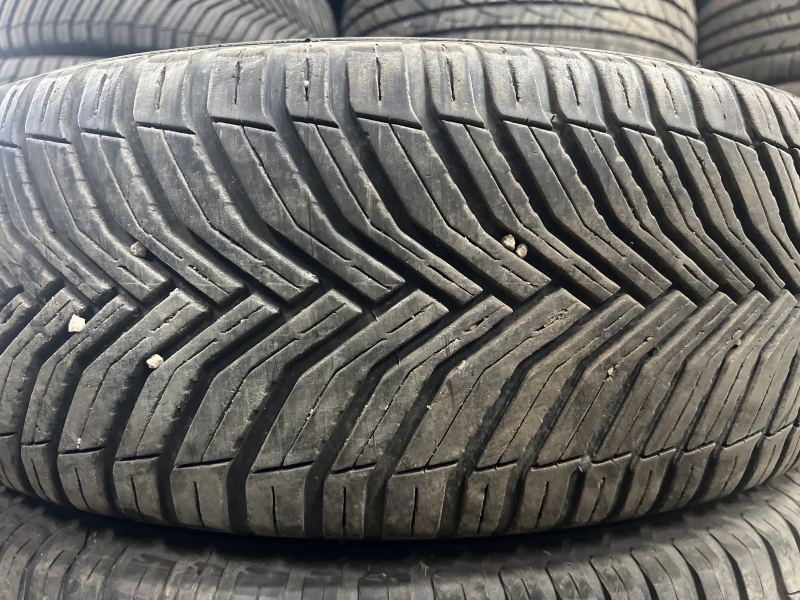 225/60/18 MICHELIN CROSS CLIMATE 2