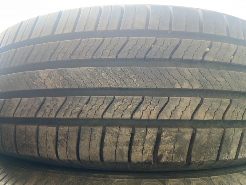 235/60/18 MICHELIN DEFENDER 2