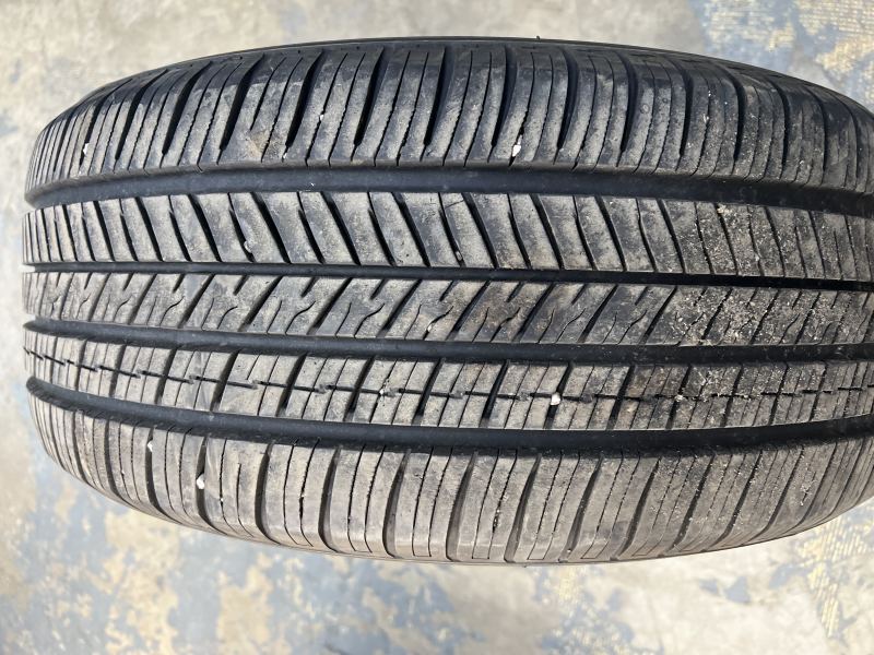 235/55/17 YOKOHAMA YK740 GTX