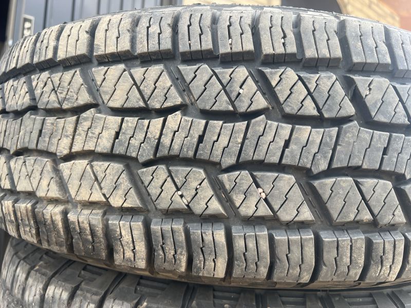 245/65/17 LAUFENN X FIT AT 