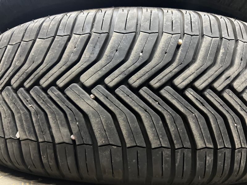 235/65/17 MICHELIN CROSS CLIMATE SUV