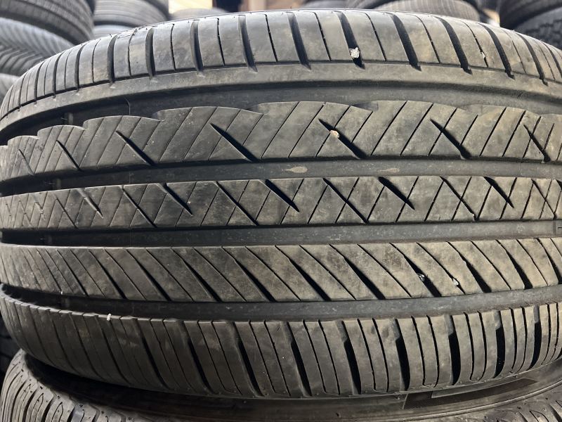 255/40/19 LAUFENN S FIT AS