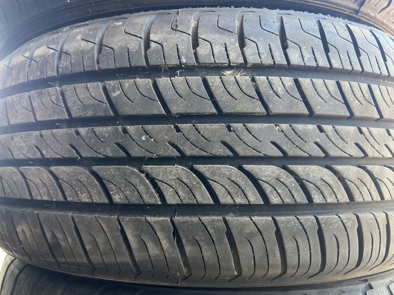215/55/17 RADAR DIMAX AS-8