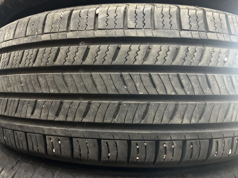 225/65/17 KUMHO SOLUS TA11