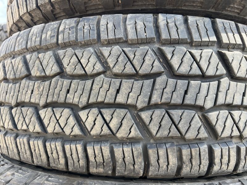 275/65/18 LAUFENN X FIT AT