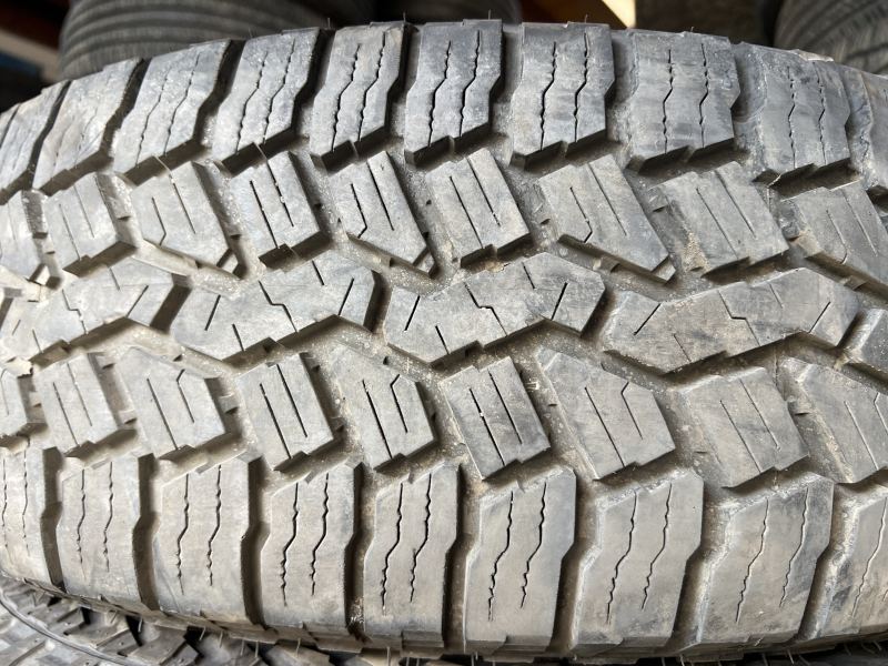 235/70/16 FALKEN RUBITREK A/T 01