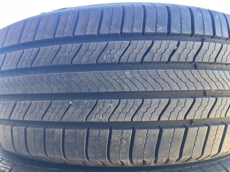 255/65/18 MICHELIN DEFENDER 2