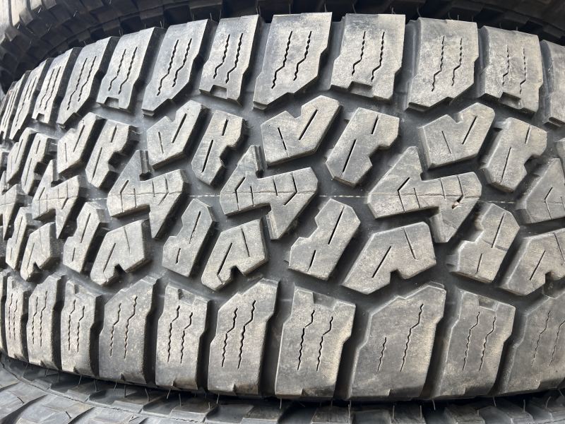 265/70/17 FALKEN WILDPEAK A/T AT3W 