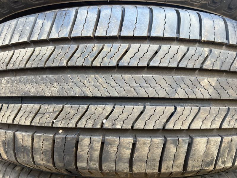 235/65/18 MICHELIN DEFENDER 2
