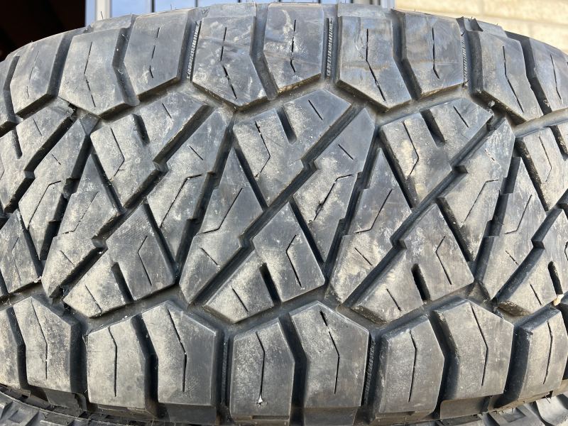 LT 35x12.50/20 NITTO RIDGE GRAPPLER 