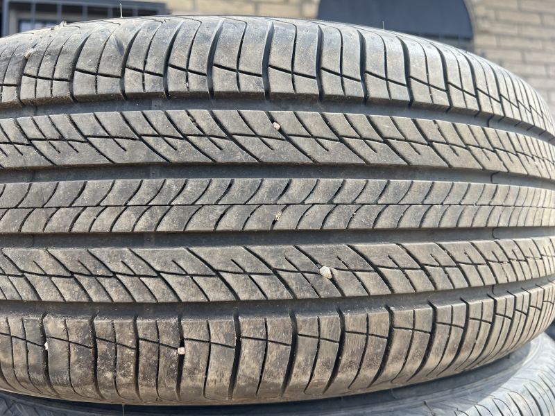 225/60/17 HANKOOK DYNAPRO HP2 