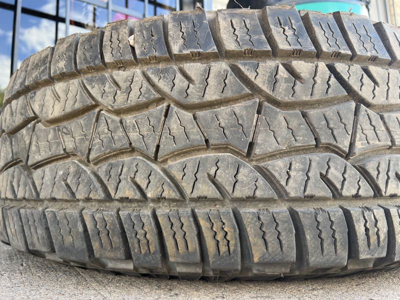 LT 285/70/17 COOPER DISCOVERER ATP2 