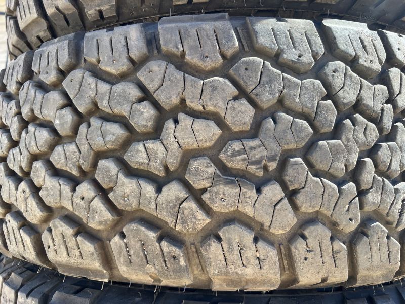 LT 275/65/20 GENERAL GRABBER A/TX