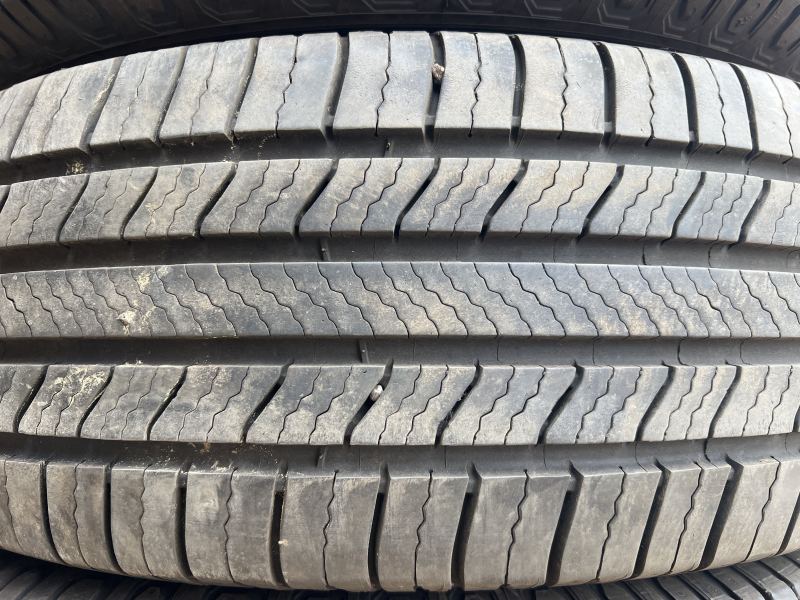 235/65/17 MICHELIN DEFENDER 2
