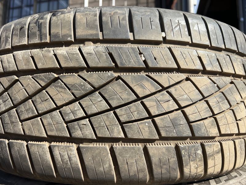 225/45/17 CONTINENTAL EXTREME CONTACT DWS06 PLUS