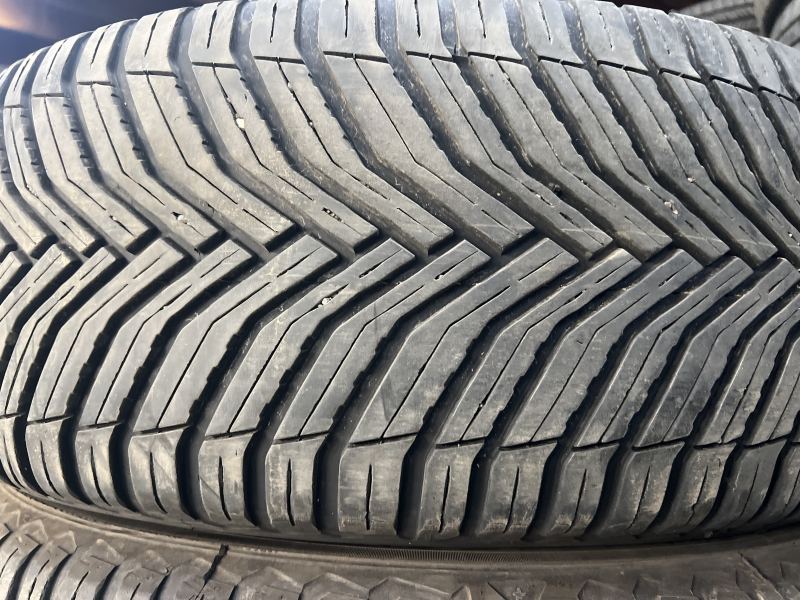 235/55/20 MICHELIN CROSS CLIMATE 2