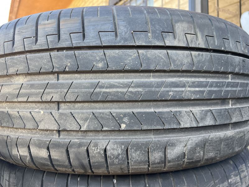 255/35/21 PIRELLI P ZERO PZ4 AO PNCS
