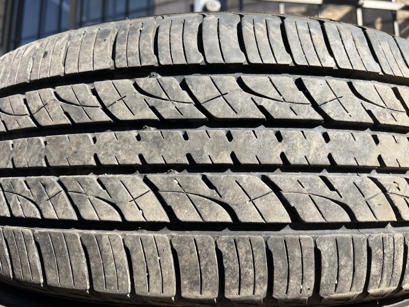 225/65/17 KUMHO CRUGEN PREMIUM 