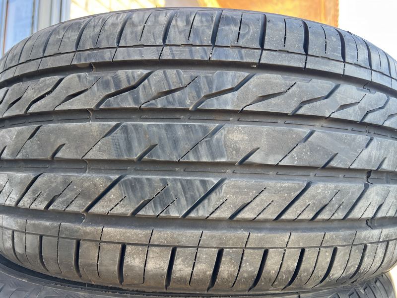 245/40/18 SENTURY UHPT ALL SEASON 