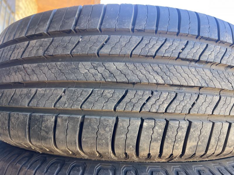 215/55/17 MICHELIN DEFENDER 2