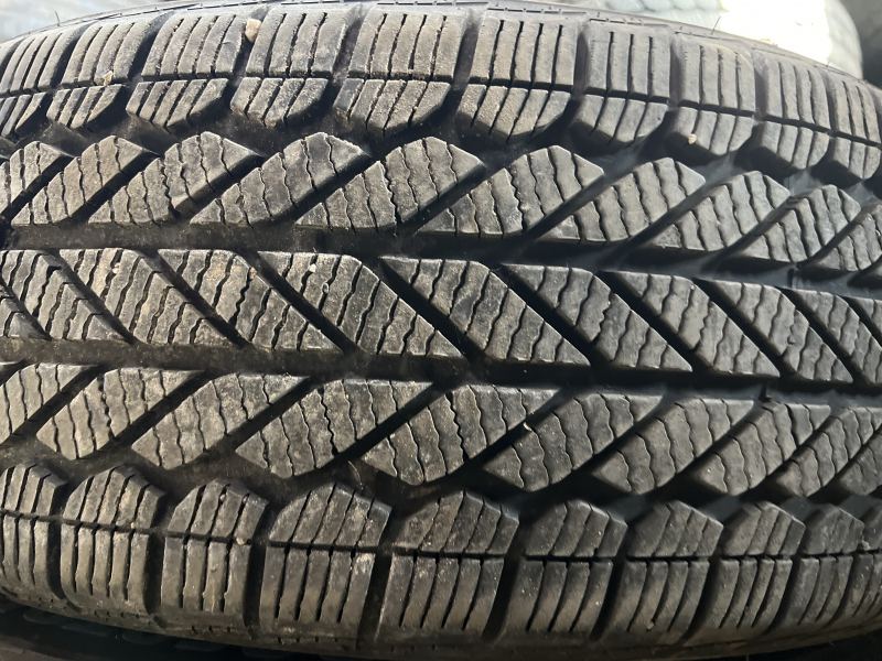 225/60/18 BRIDGESTONE WEATHER PEAK 