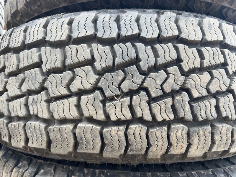 225/65/17 COOPER DISCOVERER ROAD+TRAIL AT