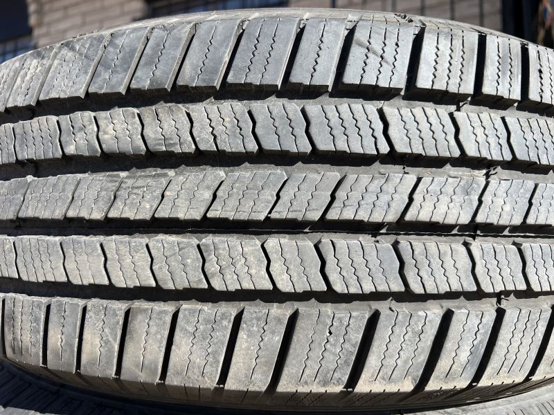 235/60/18 MICHELIN X LT A/S