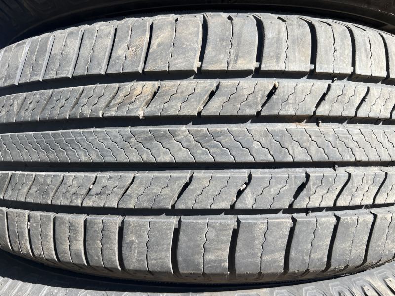 225/65/17 MICHELIN DEFENDER 2