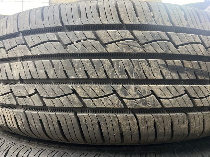 215/65/16 CONTINENTAL CONTROL CONTACT TOUR A/S PLUS